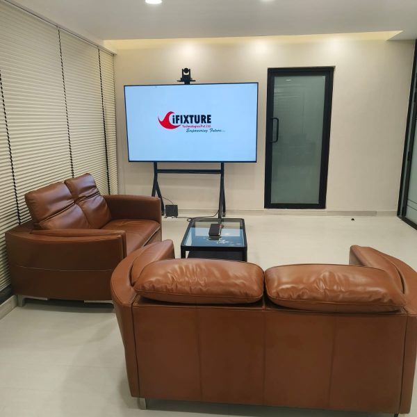 WhatsApp Image 2024-11-19 at 16.04.22